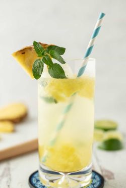 Pineapple Mojito