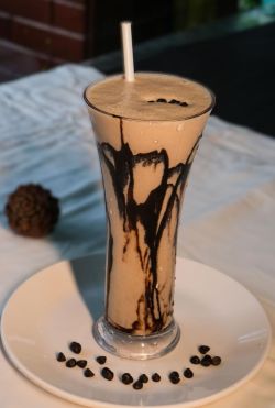 Chocolate milk shake